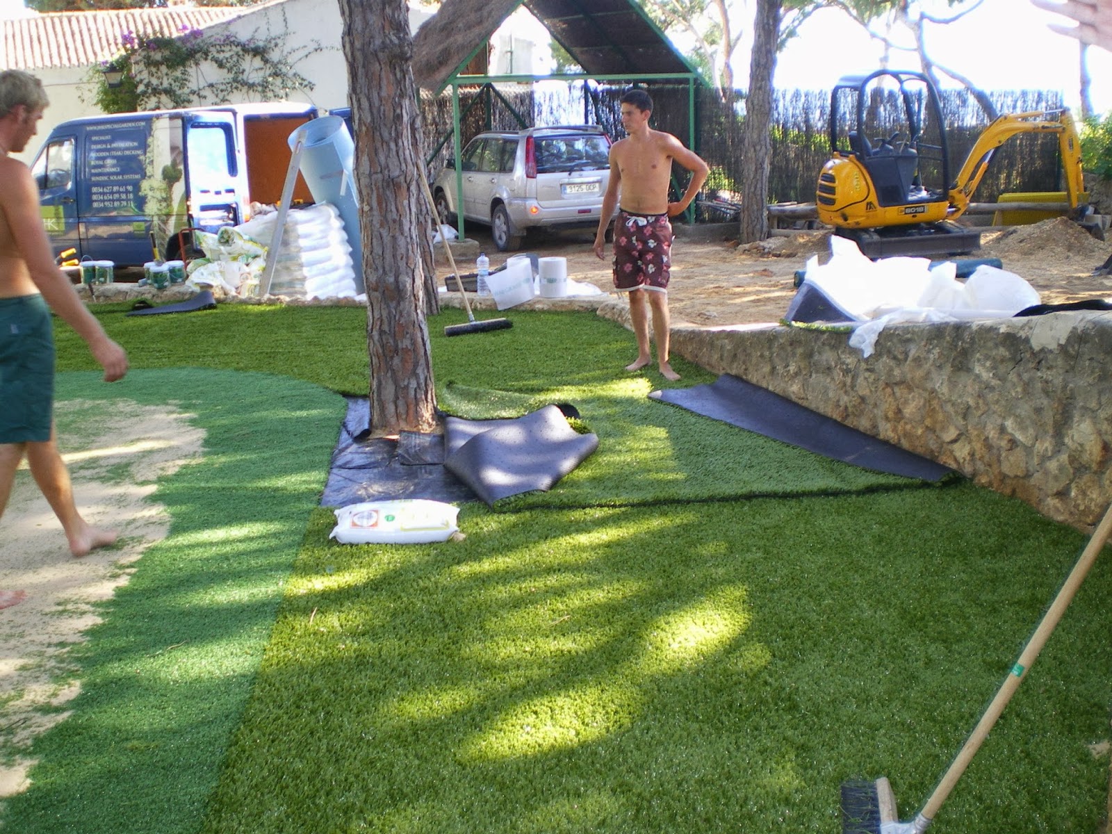 Francisco Cruz - Agricultura, Paisajismo, Césped deportivo