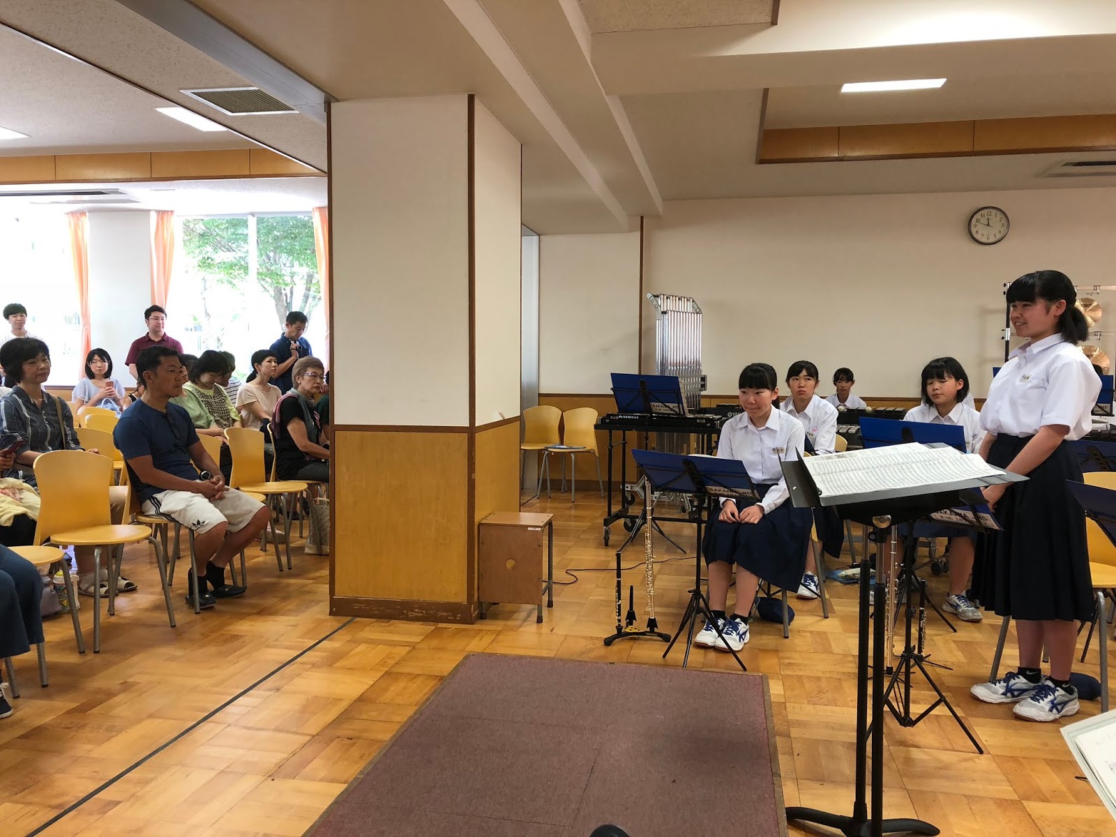 響 スタバをスイーツ屋にするな 保護者激励会