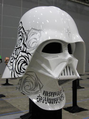 diseño de Casco de Darth Vader  de Star Wars muy artísticos.