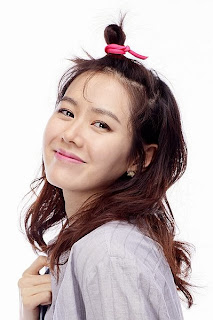 Son Ye Jin Look