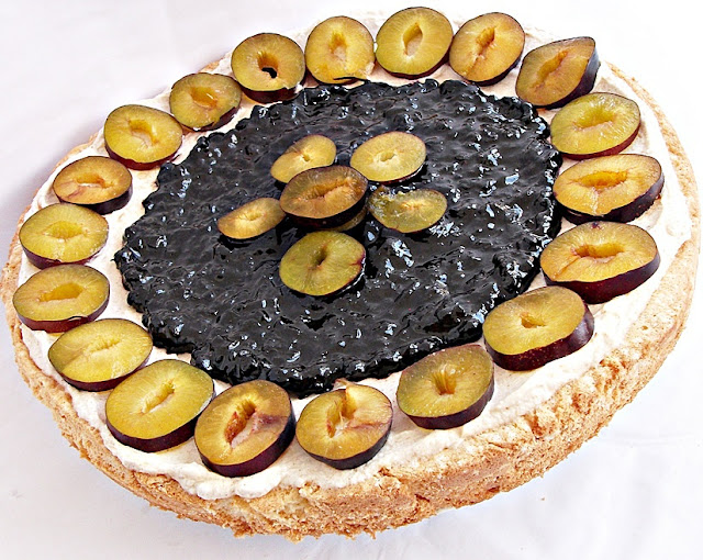 Tarta cu afine si prune