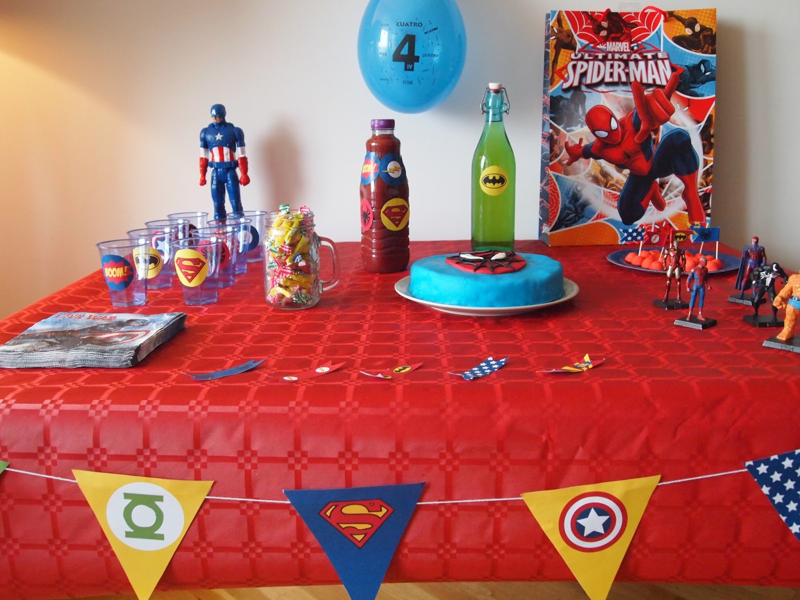 Organiser un anniversaire d'enfant à la maison sur le thème de Spider-man