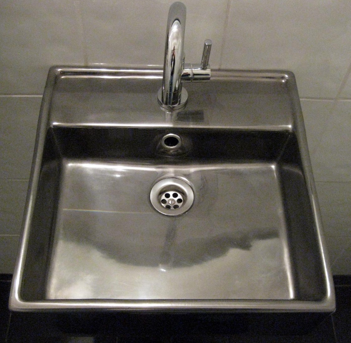 Hackbarth.Industries - Wir veredeln Oberflächen mit echter