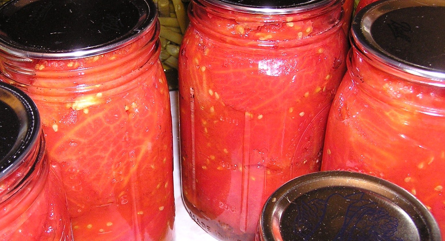 Still Finding Cash Stewed Tomatoes Yankee Style vs. Tomatoes in the