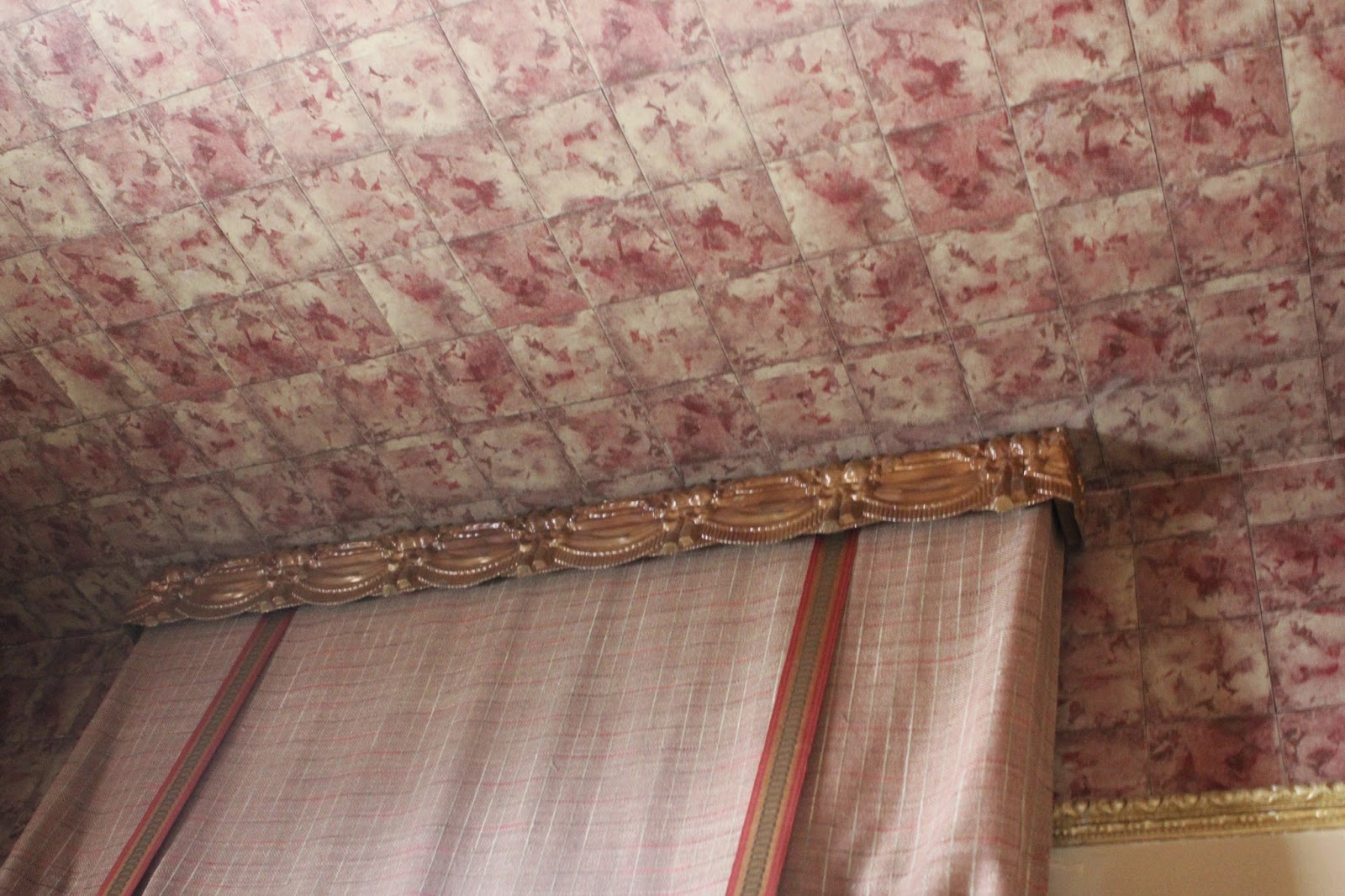 Romancing the Home Faux "Mirror Tile Ceiling