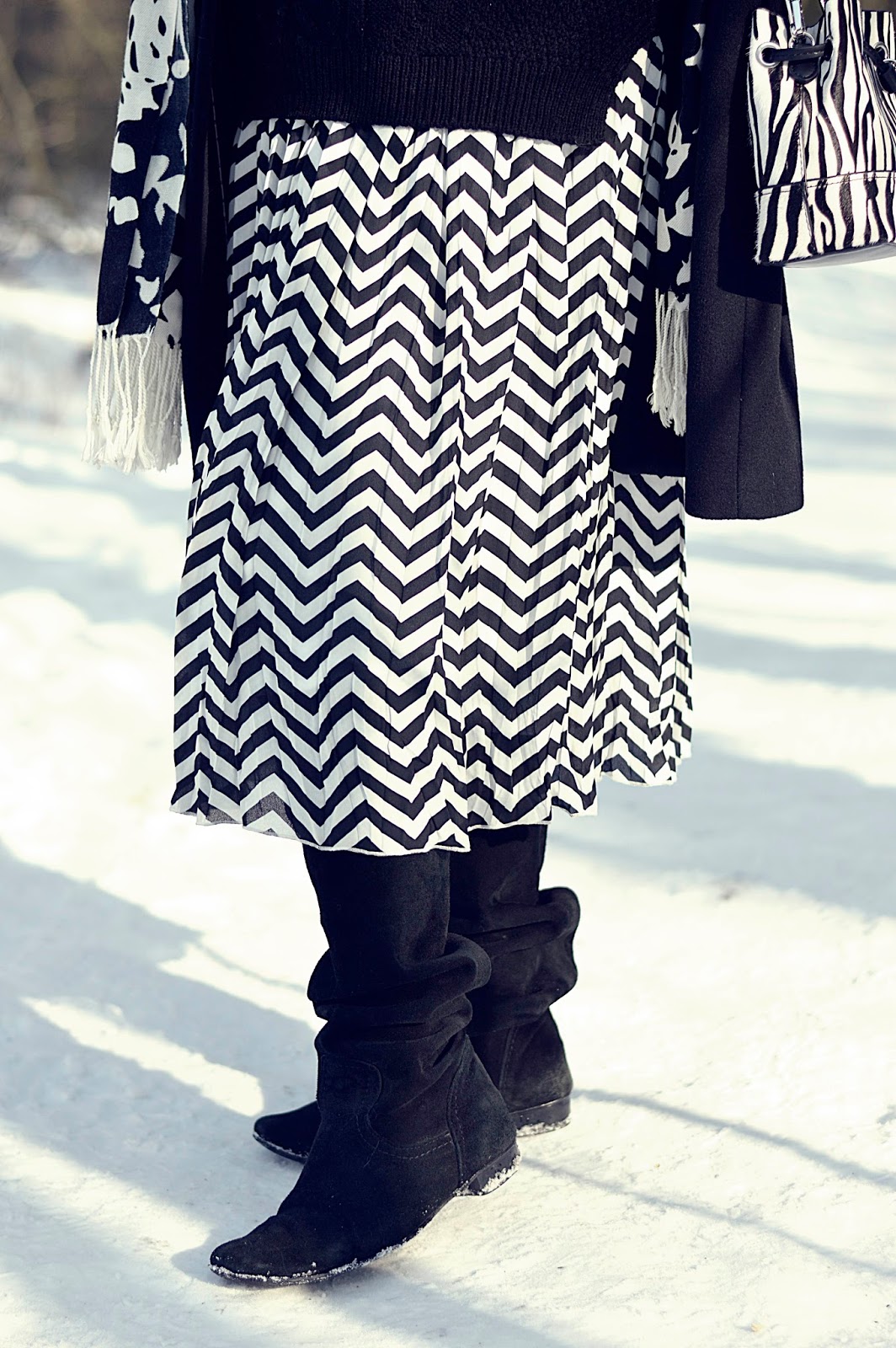 Black and white skirt, Pattern skirt, Spódnica we wzory