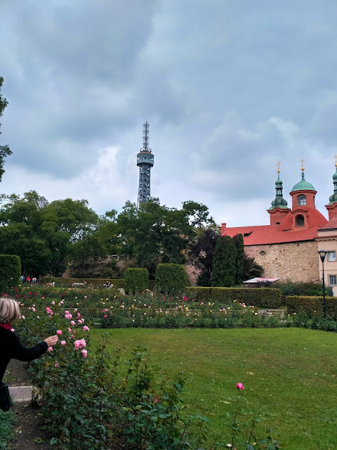 Петршинська вежа - маленька копія Ейфелевої вежі