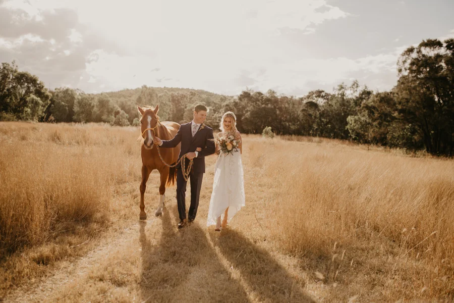 UNTAMED COUNTRY BOHEMIAN LUXE BRIDAL INSPIRATION FOR YOUR WEDDING DAY CHARTERS TOWERS TOWNSVILLE PHOTOGRAPHY