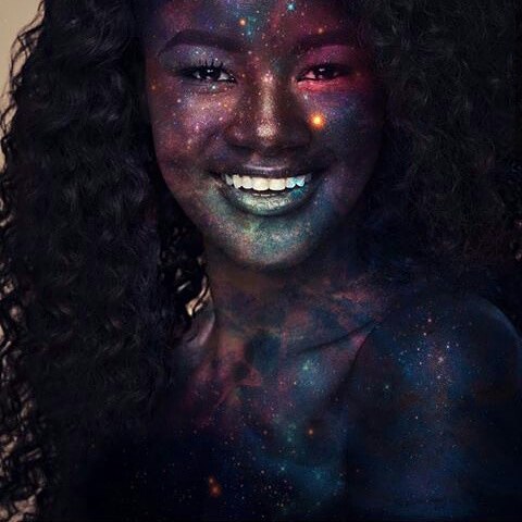 Punya Kulit Terhitam Didunia, Khoudia Diop Malah Jadi Model Terkenal Punya Kulit Terhitam Didunia, Khoudia Diop Malah Jadi Model Terkenal