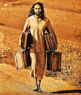 jesus carregando malas