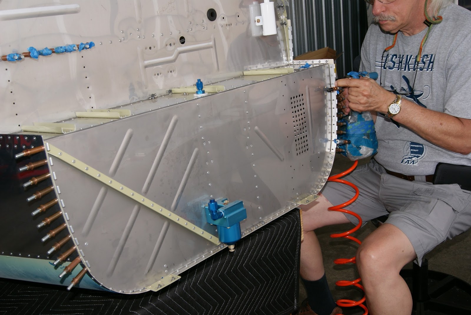 DOG Aviation John's RV-12 Blog: Lower Cowl Hinges Riveted – Right ...