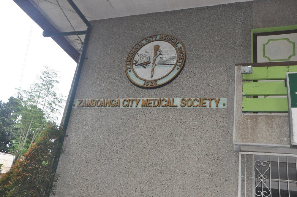 In Pinay's "Ciudad" CMZ BRAngay 42 ZAMBOANGA CITY MEDICAL SOCIETY