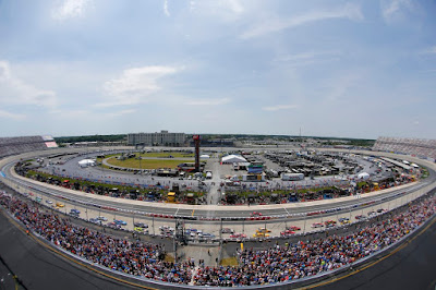 May 4-6 and Oct. 5-7 are Dover #NASCAR weekends. 
