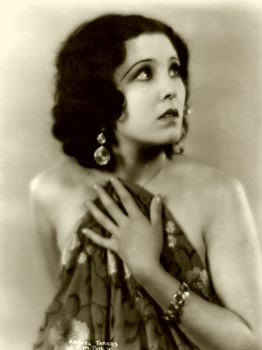 Slice of Cheesecake Raquel Torres, pictorial