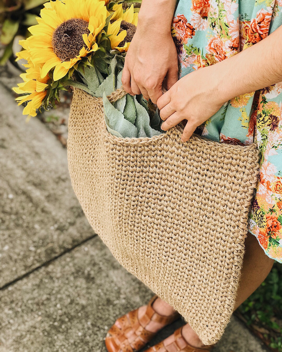 Brenna Ann Handmade FREE CROCHET PATTERN The Natural Jute Twine Tote
