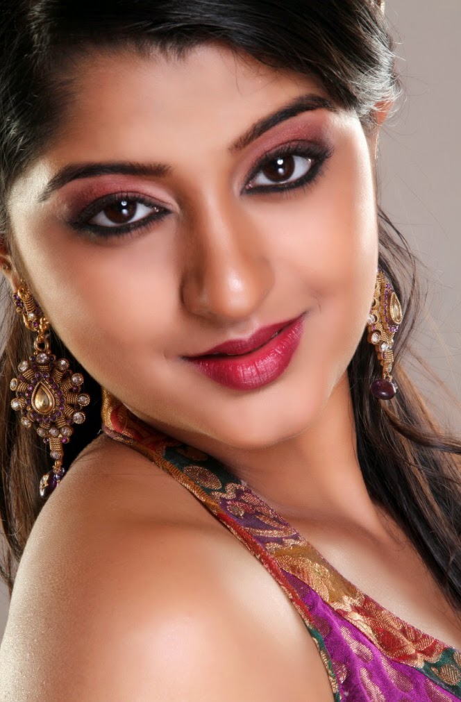 Sizzling Southern Stars Bhojpuri Sexy Actress Aishani Hot Cleavage