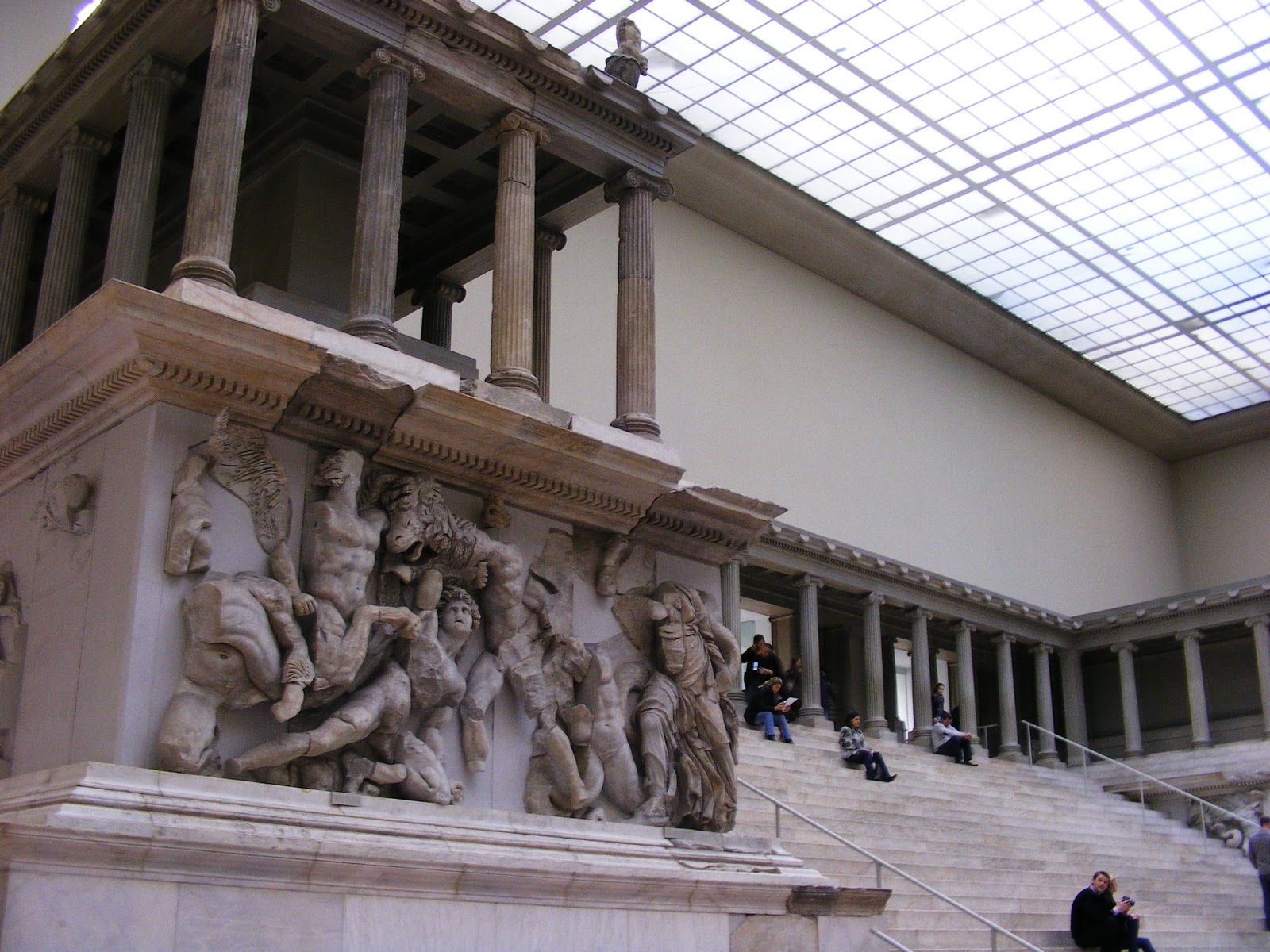 2himself: Pergamon Altar 2himself: Pergamon Altar