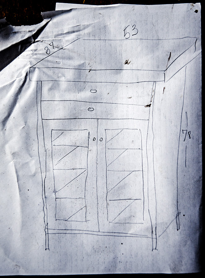 Marceneiro em Casa: Gabinete II - armario e mesa auxiliar