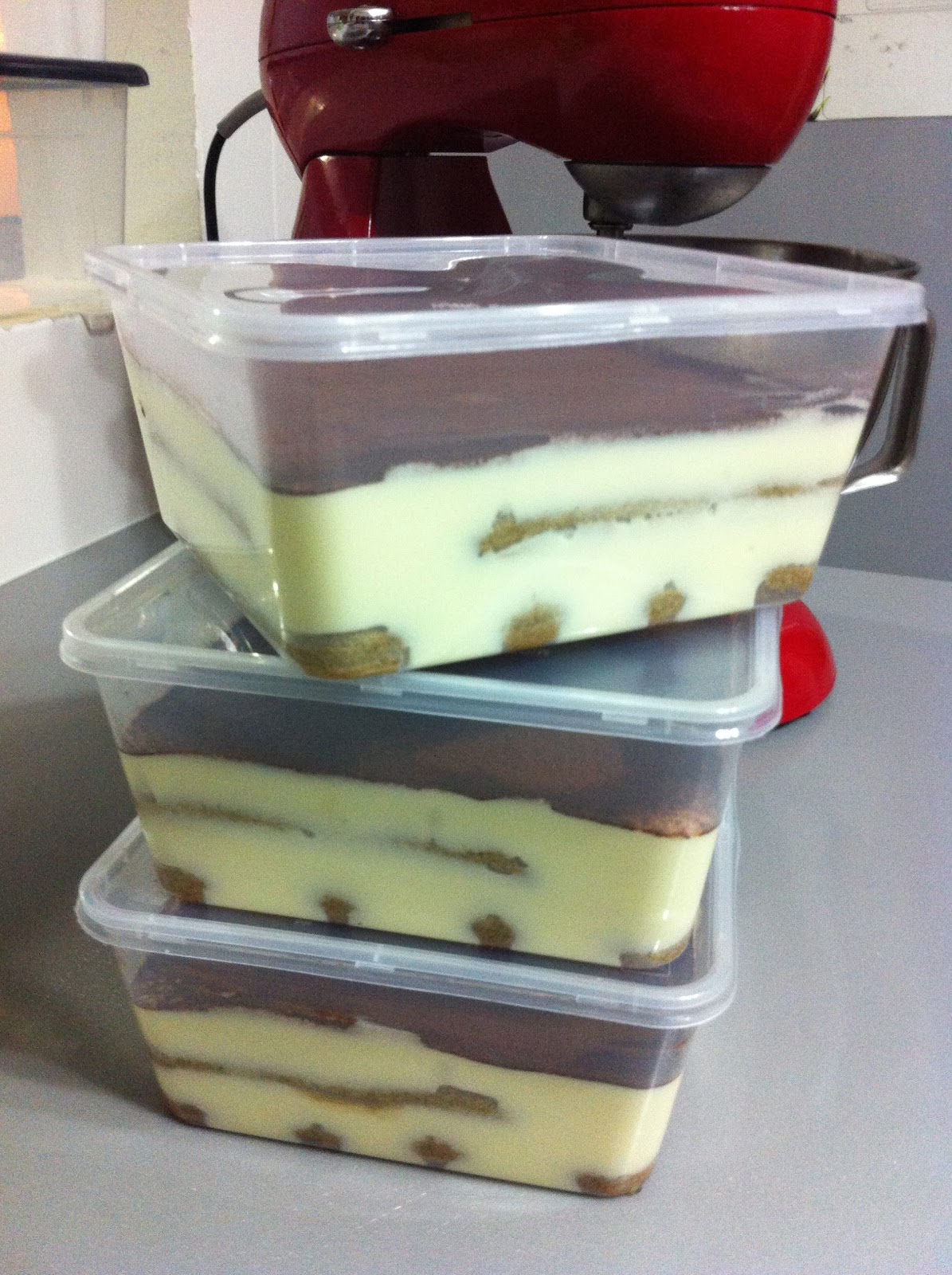 Tiramisu Dan Biskut Marie Lapis Cheese Amyhilmirda