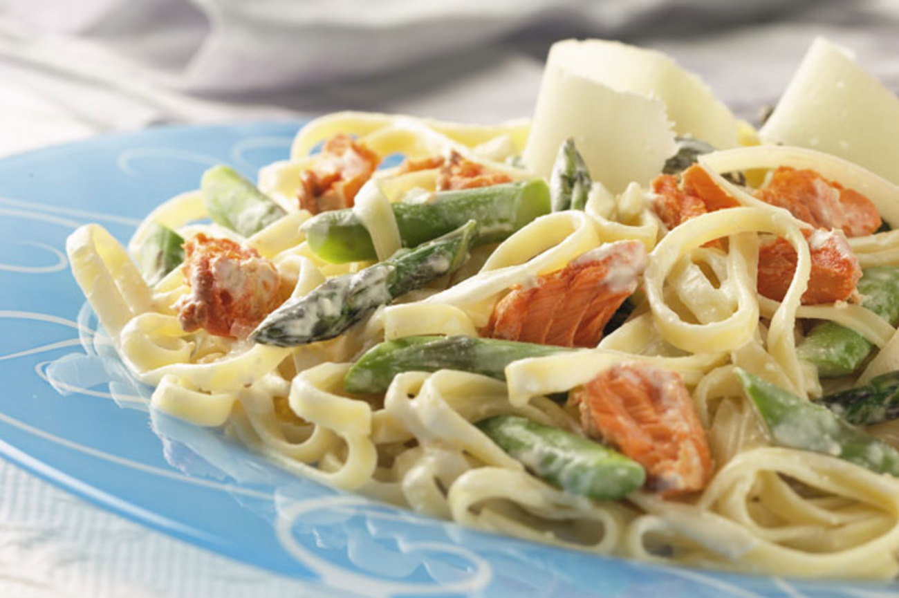 Alfredo Sauced Salmon and Noodles