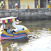 Walikota Naik Sepeda Bebek Air Di Danau Cimpago
