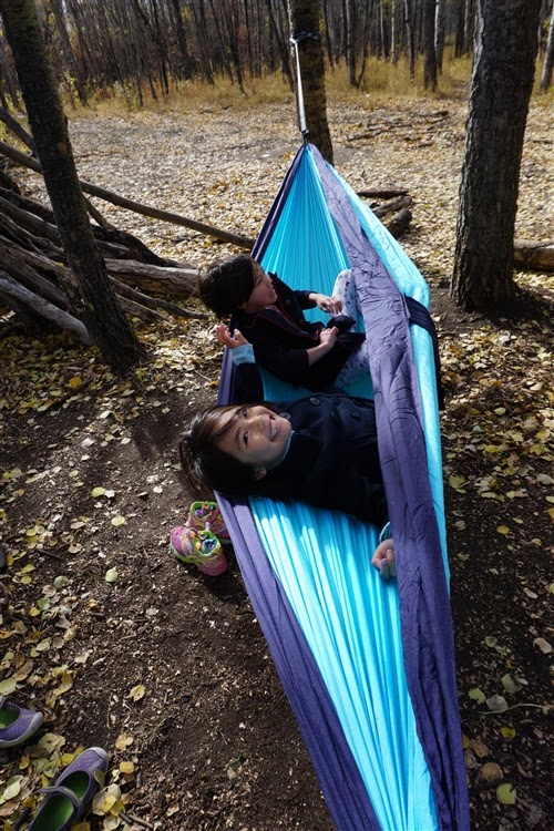 Why You Need a Hammock (and Peak Camping Hammock Review) Play Outside