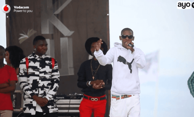 VIDEO: Kutana na Mtanzania anaefanana na Jay Z kimuonekano mpaka sauti