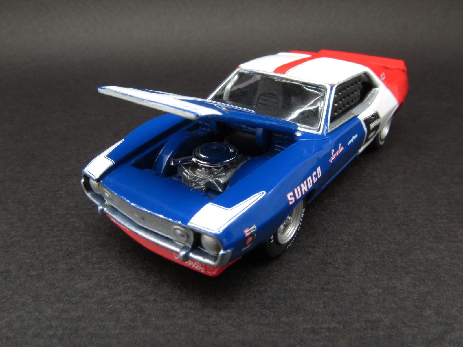 Diecast Hobbist 1971 AMC Javelin AMX Mark Donahue