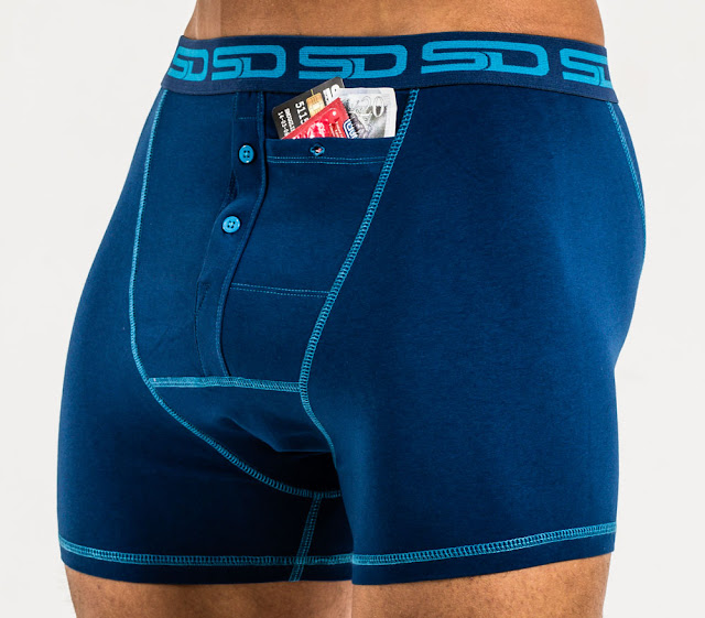 UndiesMash - Your men's underwear journal: Men and underwear on 11-12-2014
