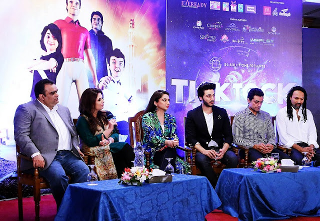 Maria Memon Biography Age Family Husband Kids And Shows