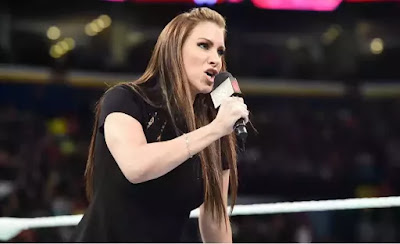 WWE के वो सीन जो आपने कभी नहीं देखें होंगे, इन कारणों से नहीं किया गया था इनका प्रसारण WWE के वो सीन जो आपने कभी नहीं देखें होंगे, इन कारणों से नहीं किया गया था इनका प्रसारण