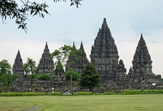 Tempat Wisata di Yogyakarta candi prambanan Tempat Wisata di Yogyakarta candi prambanan