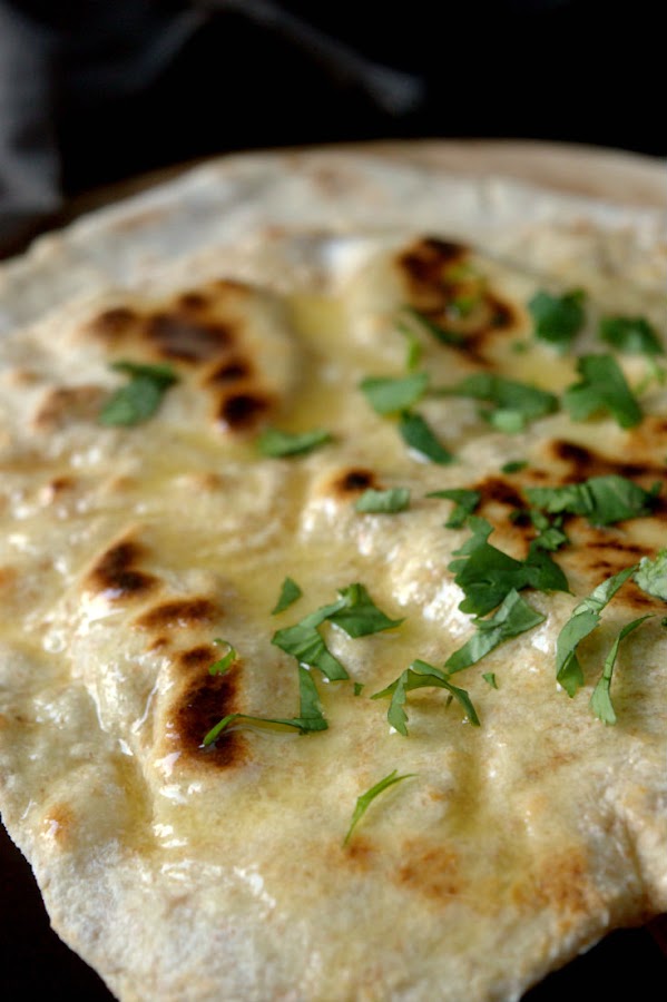 pan-naan-integral-con-ajo