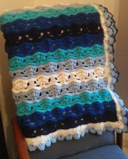 Wavy crochet blanket, free pattern