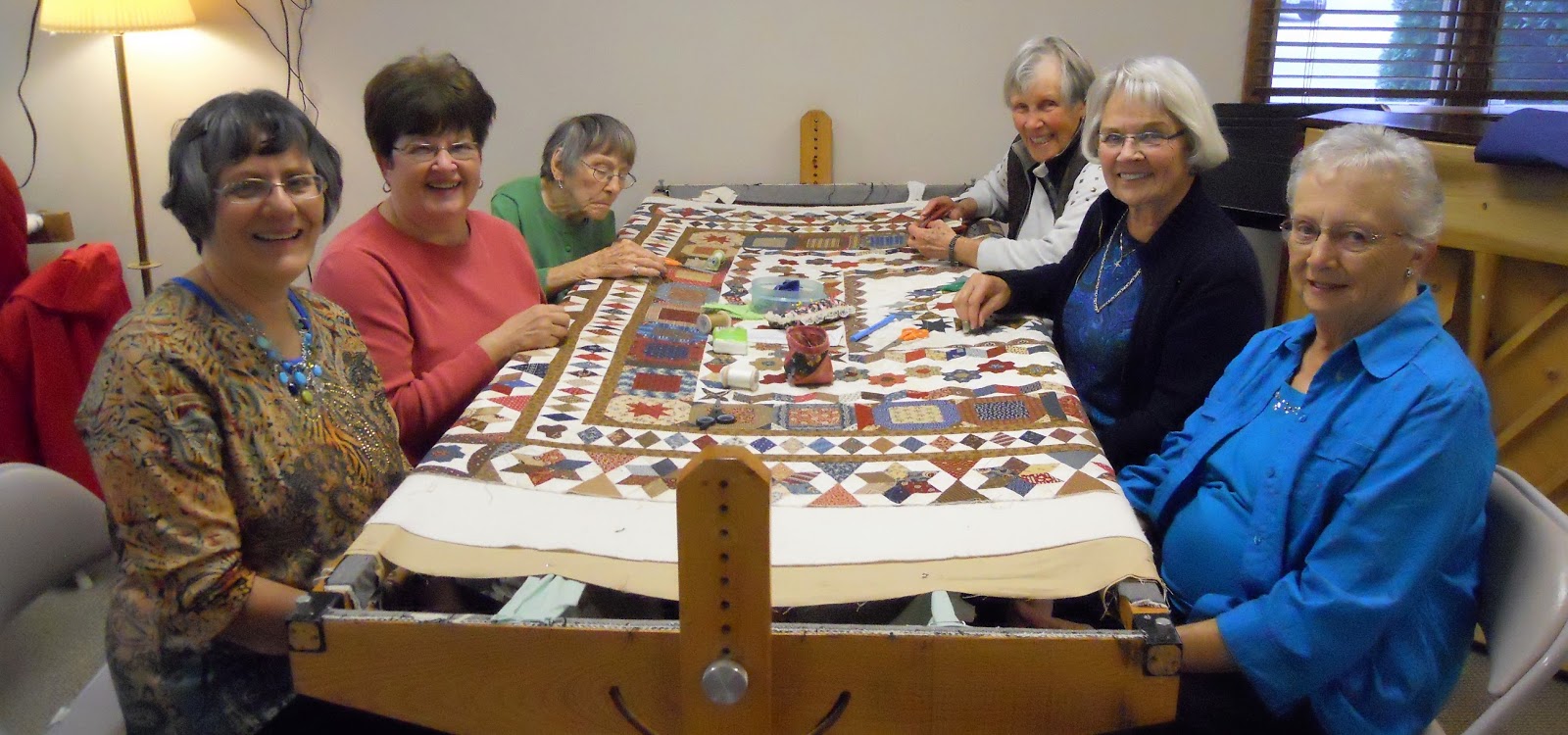 Hand Quilting with Friends and Antique Photos Women Quilting!
