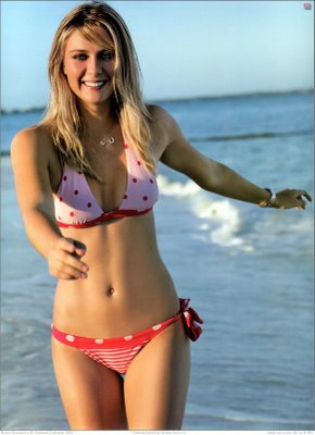 Forum Image: http://2.bp.blogspot.com/-gJBnzON60Ts/TcbbKHV1jxI/AAAAAAAABTs/c8-jpNqSUk0/s1600/maria_sharapova_photo.jpg