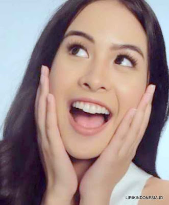 Lirik Lagu Kejar Mimpi - Maudy Ayunda | Lirik Lagu Populer