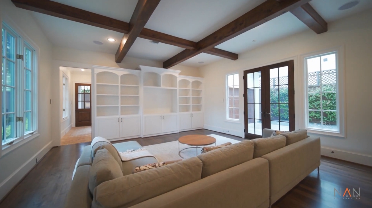 15 Photos vs. Immaculate Home in Prestigious Highland Village | Houston, TX - High End Home & Interior Design Video Tour