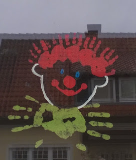 Kleinkinder U3 Spielideen, Bastelideen, Buchtips und Kinder-/Familien