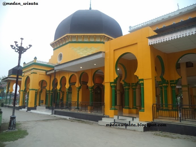 Masjid Al-Osmani Medan