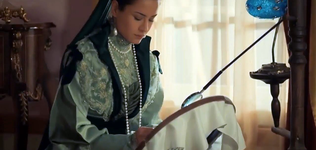бидар кадын эфенди портрет. абдулхамид турецкий сериал. гарем турецкого султана 19 века. актриса, которая играет шефиназ в сериале абдулхамид. гвашемаш кадын-эфенди.