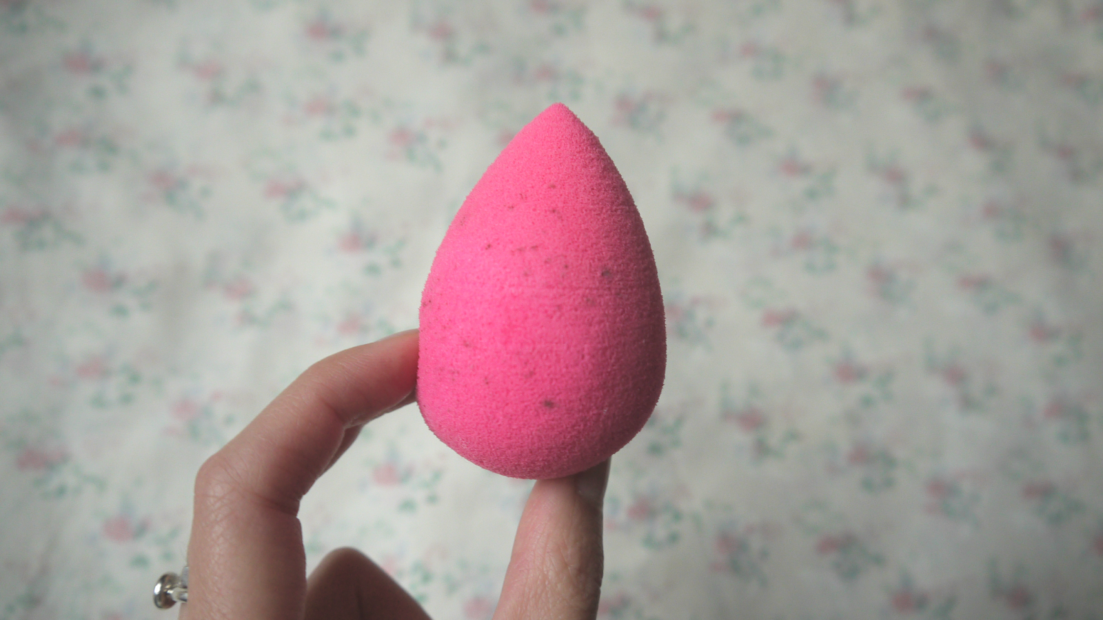 A Beauty Blender Disaster! JNYLNG