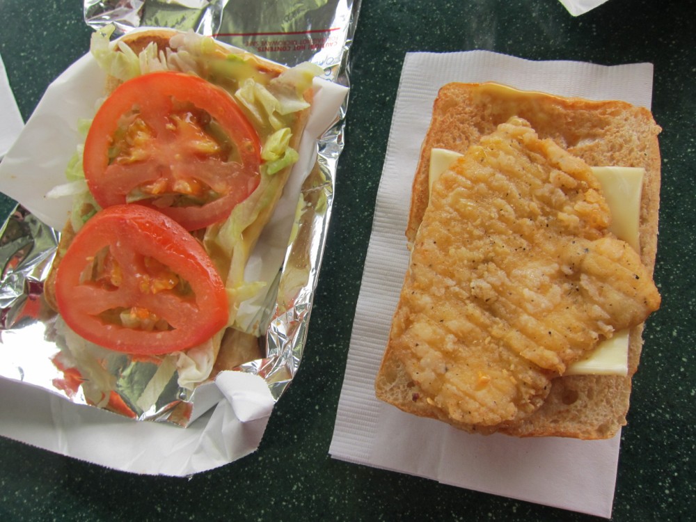 Review Sonic Honey Mustard & Swiss Chicken Sandwich