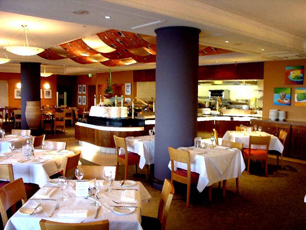 Swiss Grand Resort & Spa, Bondi