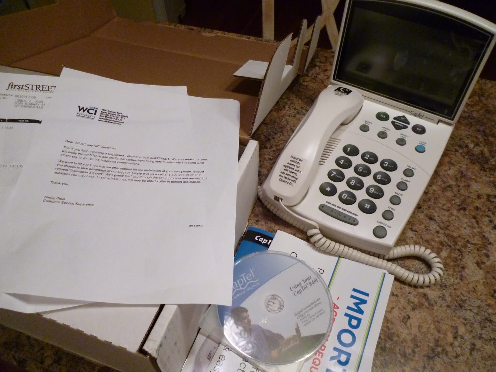 darlaville Lonnie's new gadget...closed caption phone