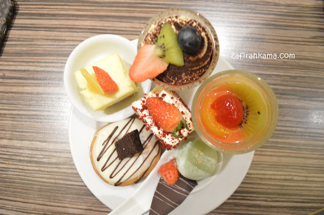 COLOURFUL CHRISTMAS BUFFET DINNER BY CITITEL PENANG - Miamorzafirah