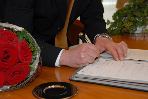 Καθιερώνετε ο πολιτικός γάμος στην Ελλάδα 1982