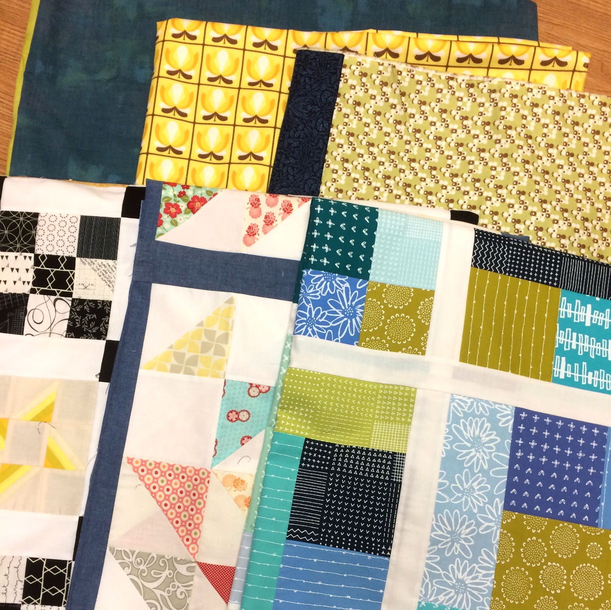 Happy Quilting Time to makes some Quilt Sandwiches )