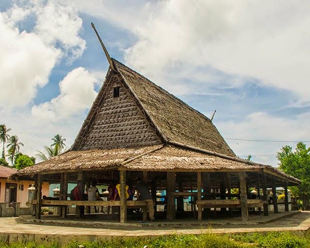 Rumah Adat Maluku Utara Sasadu Denah Ntt