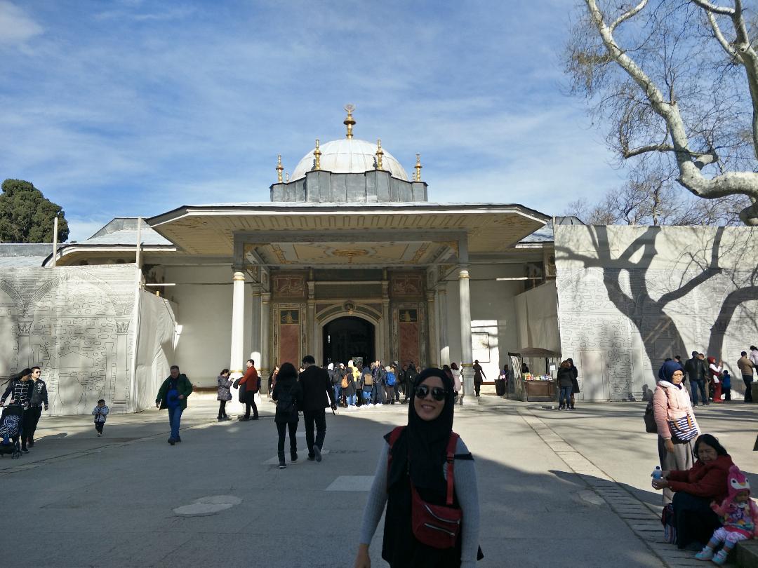 Padusi Malala T U R K E Y Istanbul Bursa Selcuk